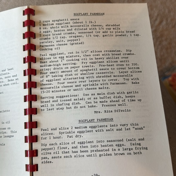 American Heritage Buffet Spiral Cookbook Paperback GUC - Picture 4 of 5